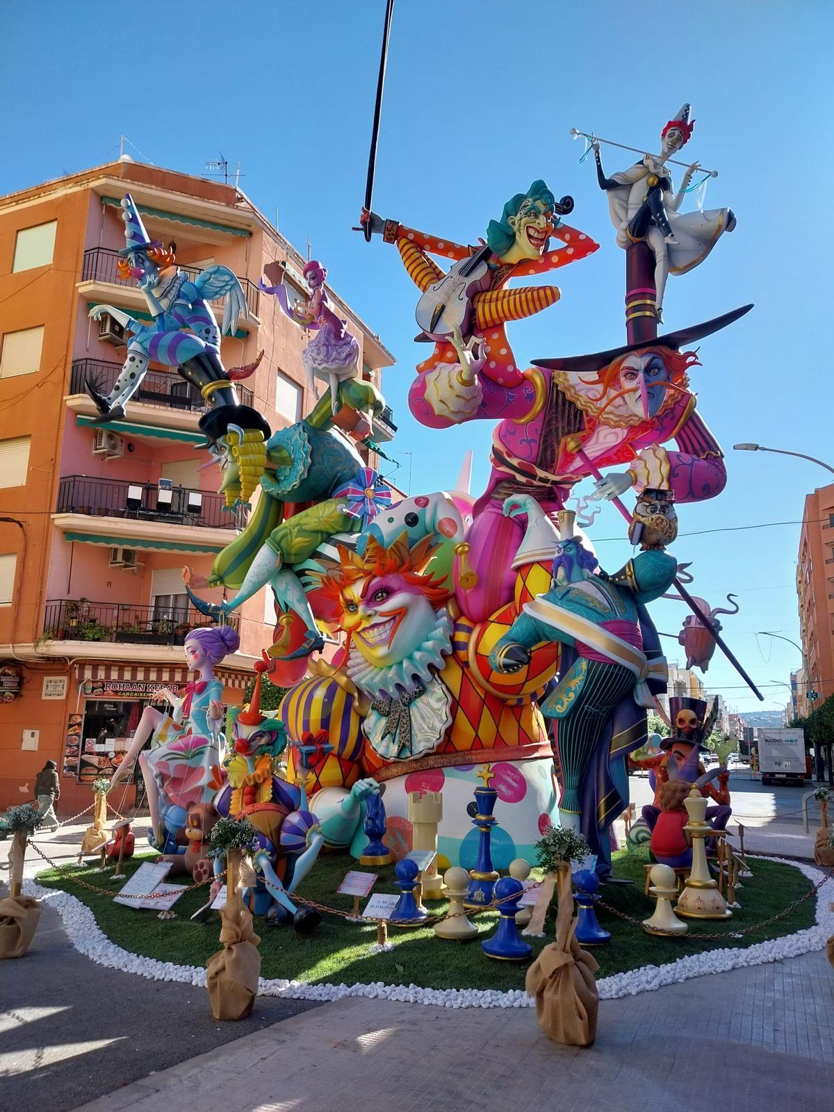 Falla grande de Cánovas, obra de Toni Pérez Mena.
