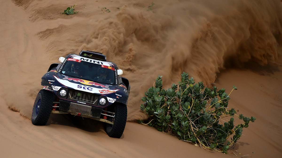 Sainz, tercero en el Dakar