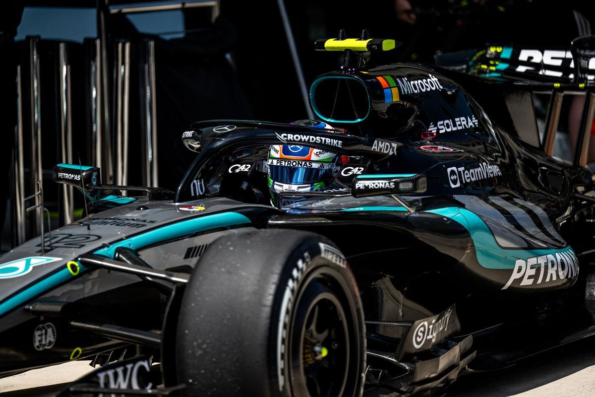 Kimi Antonelli hace la pole en Miami