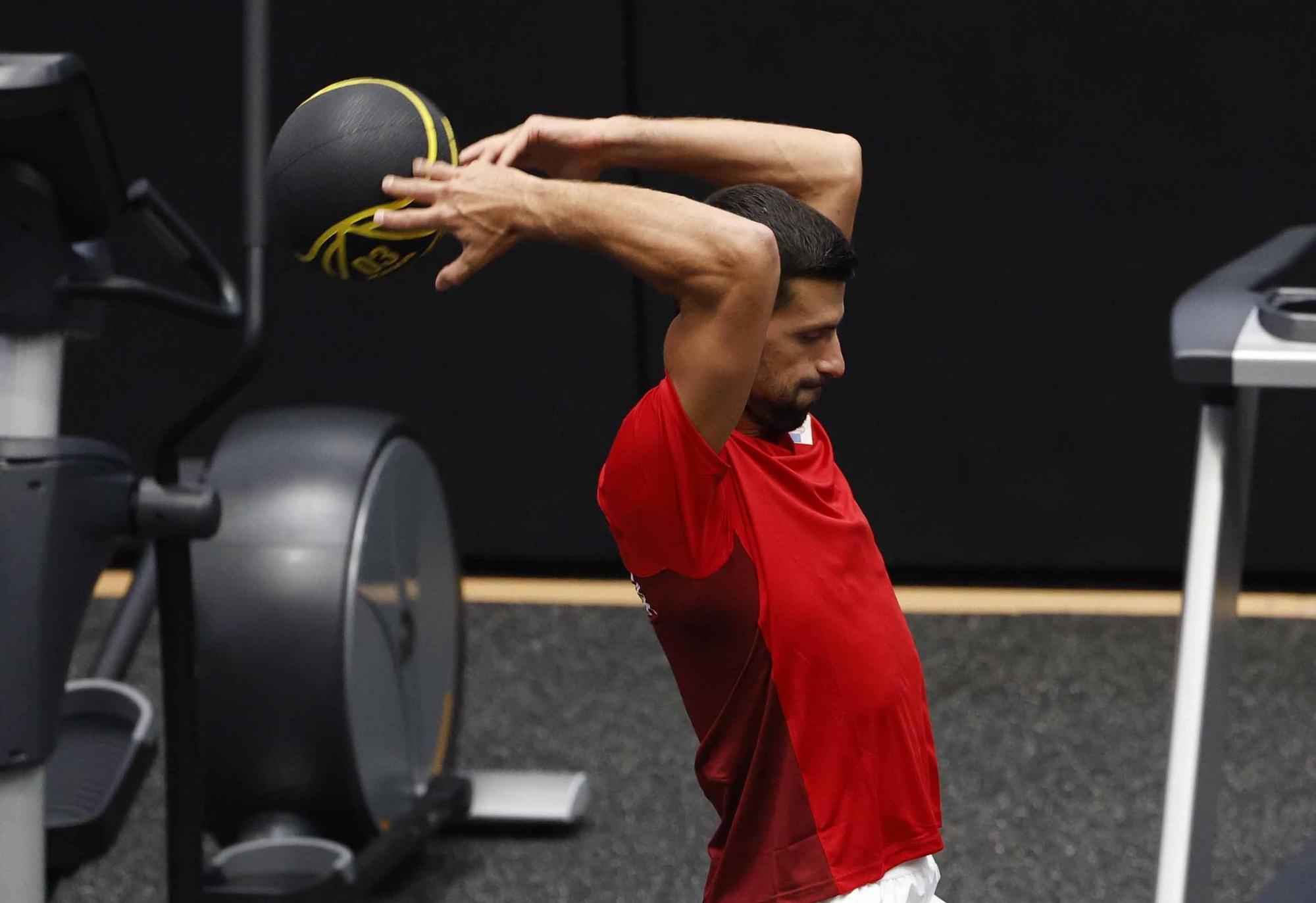 Segunda jornada de Copa Davis, ya con Djokovic entrenando en L´Alqueria