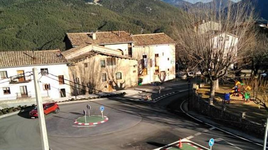 Sant Llorenç ja disposa de nova rotonda a la plaça de les Eres