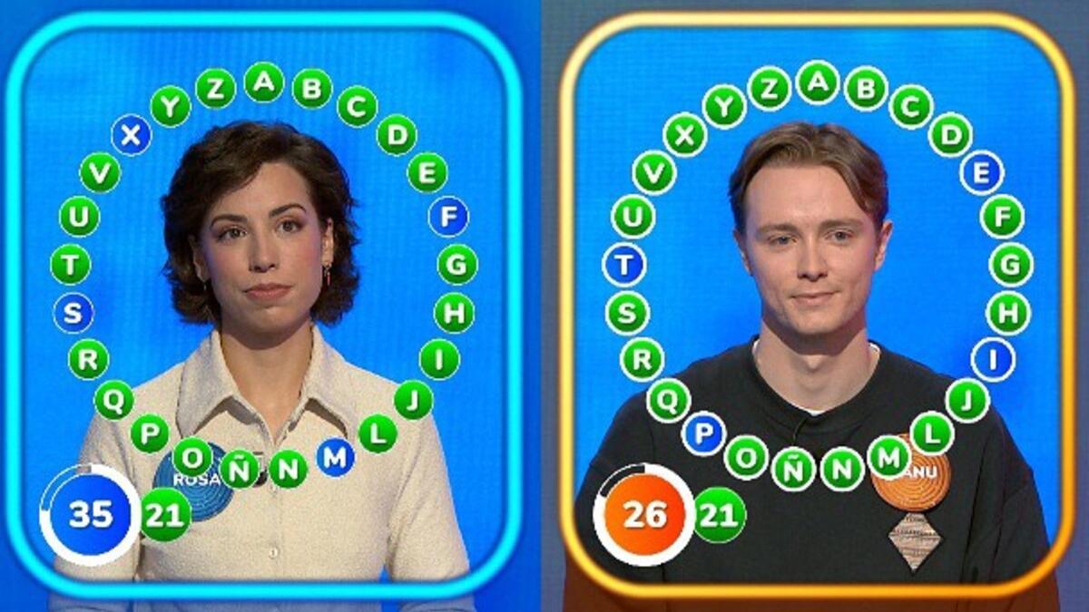 Rosa y Manu compitiendo por el Rosco de Pasapalabra