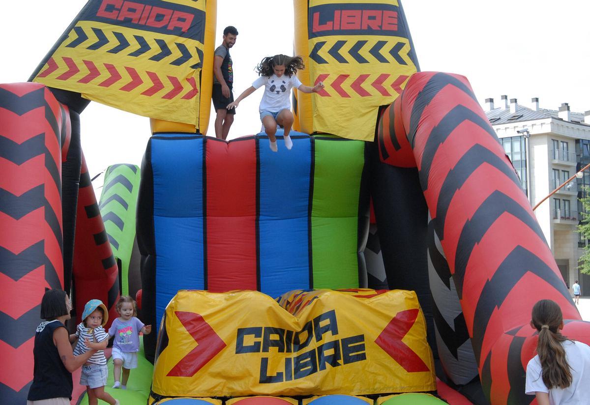 Hinchables singua del Xoga Lalín.