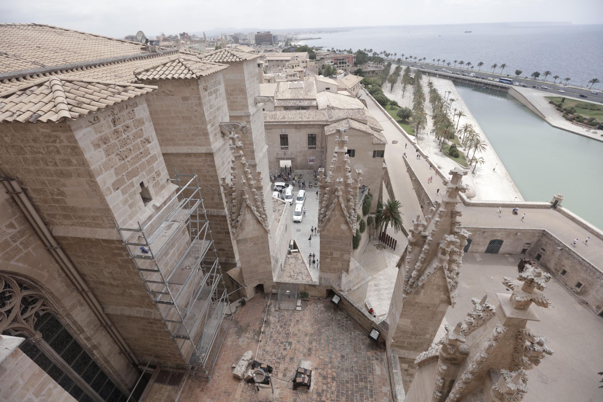 Spektakuläre Aussicht: So ist der Blick von der Dachterrasse der Kathedrale in Palma de Mallorca