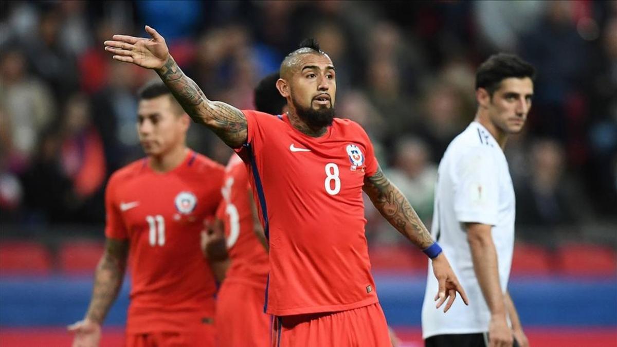 Arturo Vidal en una acción del encuentro disputado el jueves entre Chile y Alemania