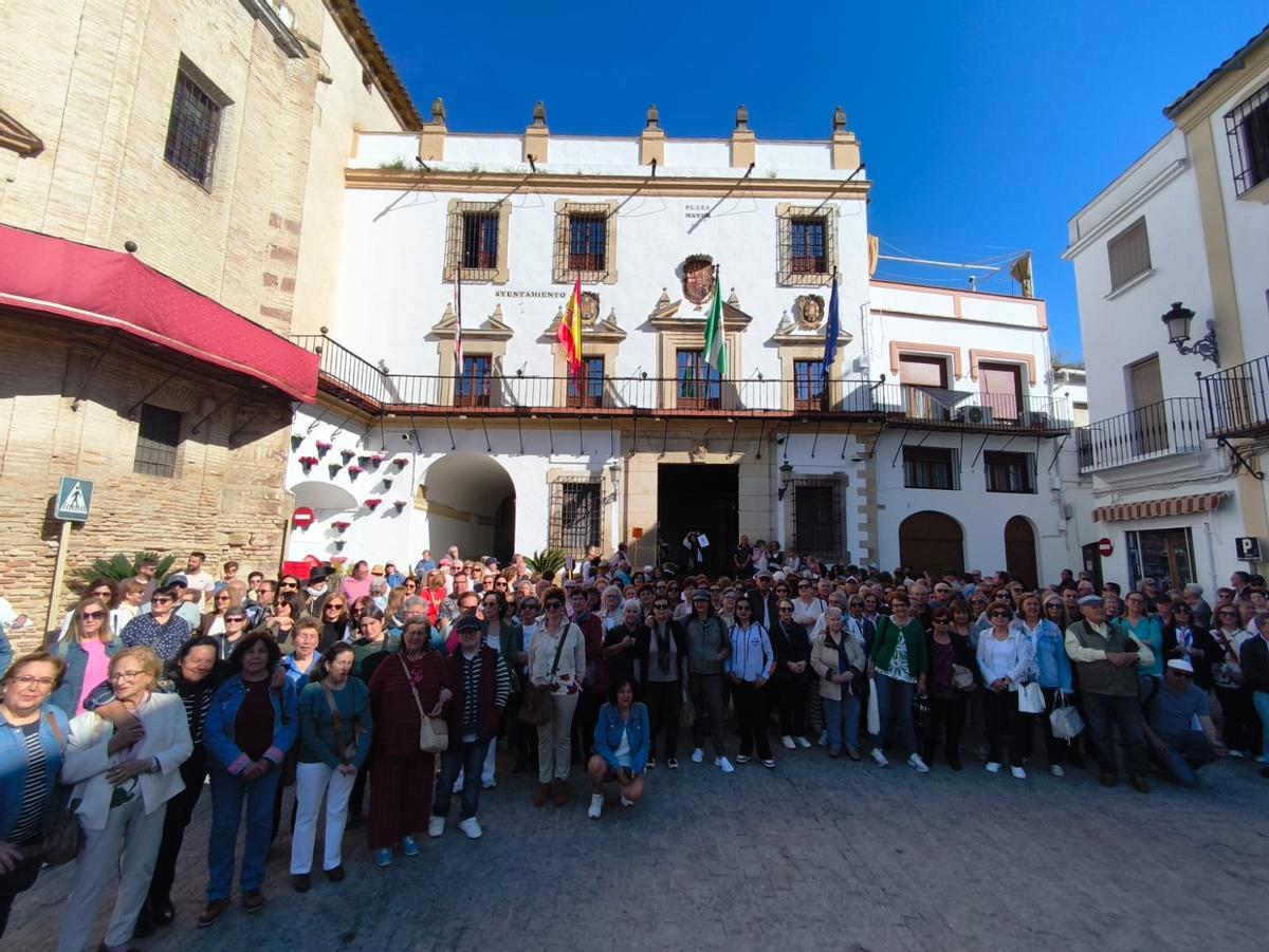 El encuentro reunió a unas 400 personas en Bujalance.
