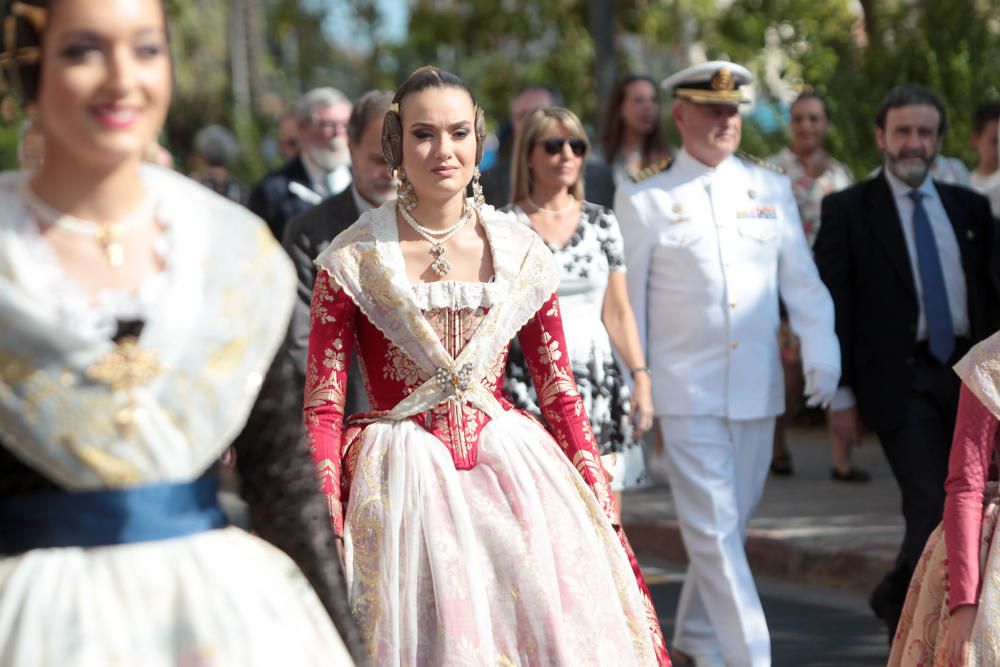 Homenaje a la Senyera de la agrupación de Fallas del Marítim