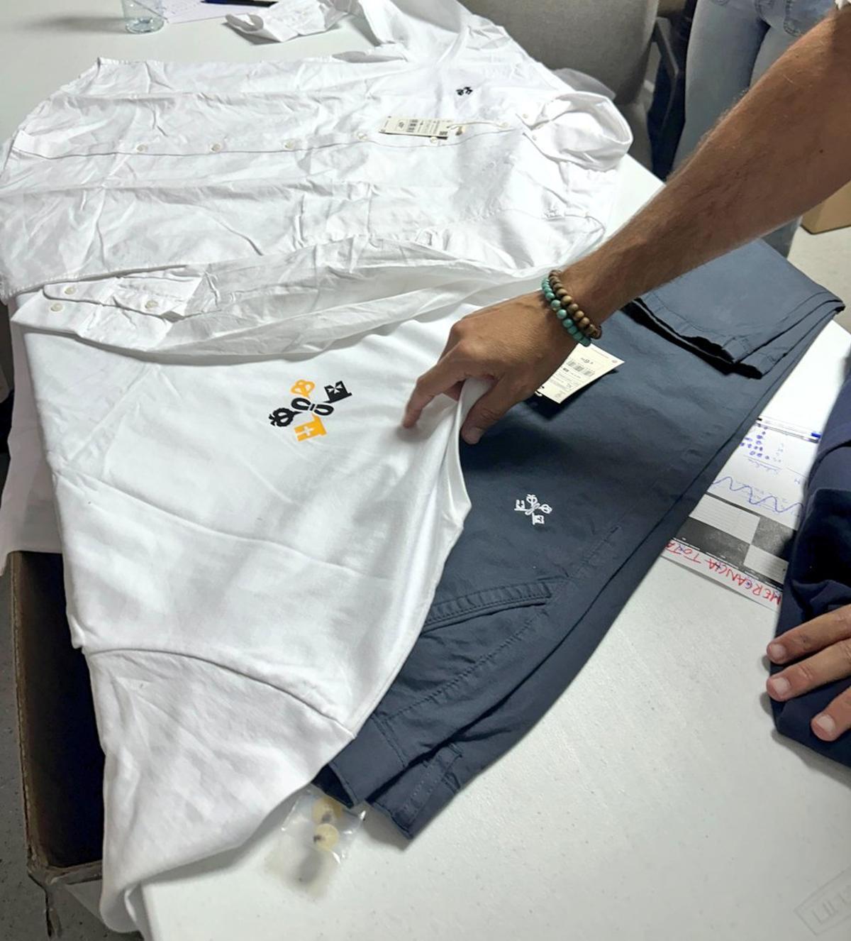Ropa diseñada por Álvaro Moreno para El Cachorro.