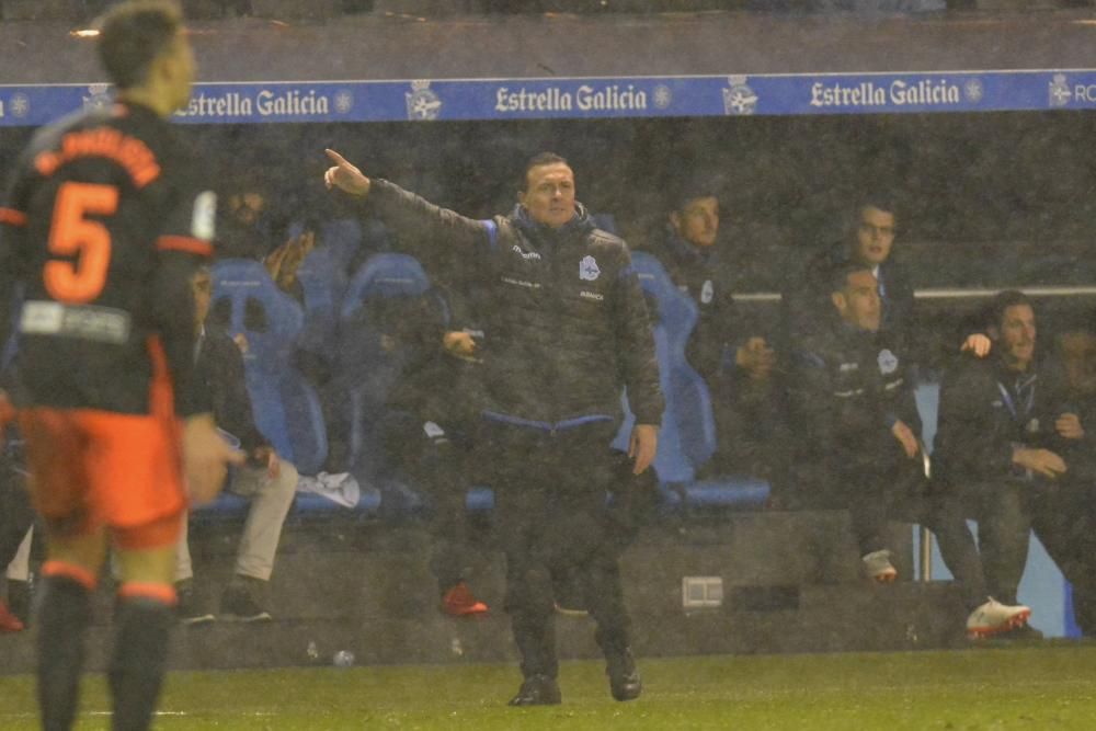 El Dépor cae en Riazor ante el Valencia