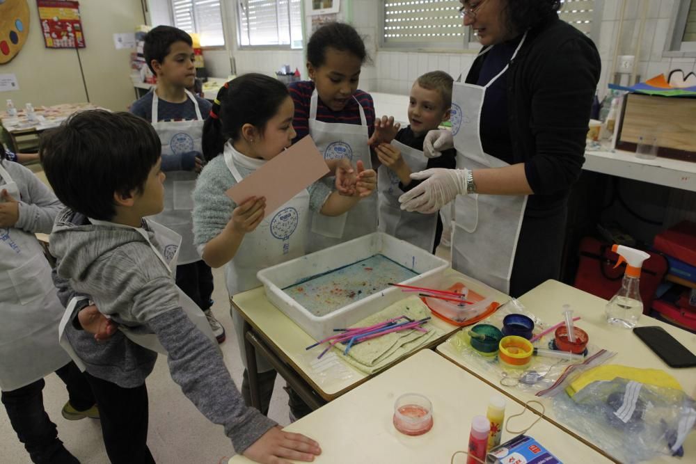 Actividad con motivo del Día del Agua en el colegio público Río Piles