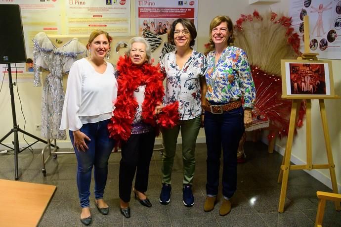 Inauguración de la exposición en homenaje a Carmen Hernández, diseñadora de trajes de Carnaval desde finales de los setenta  | 26/02/2020 | Fotógrafo: Tony Hernández