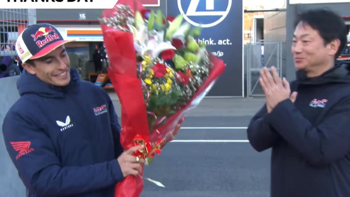 Márquez, emocionado en su despedida de Honda en Motegi