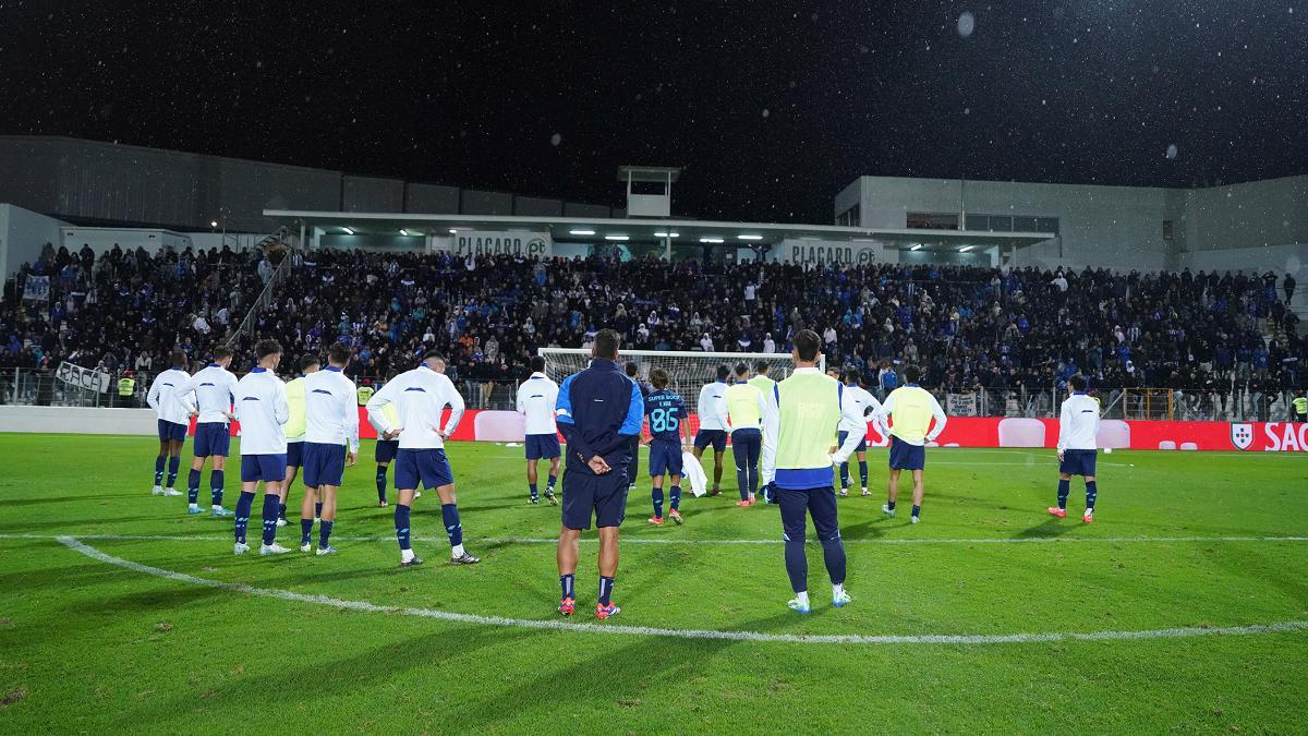 El Moreirense se retira y elimina al Porto de la Copa de Portugal