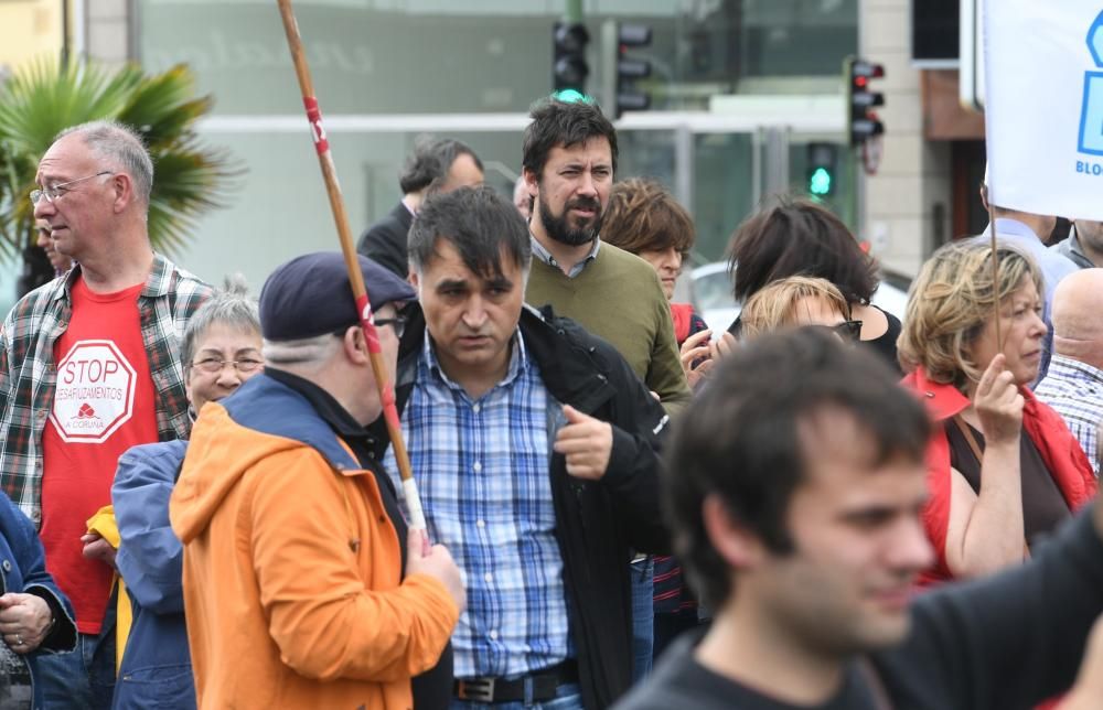 Manifestación en defensa de la ría de O Burgo