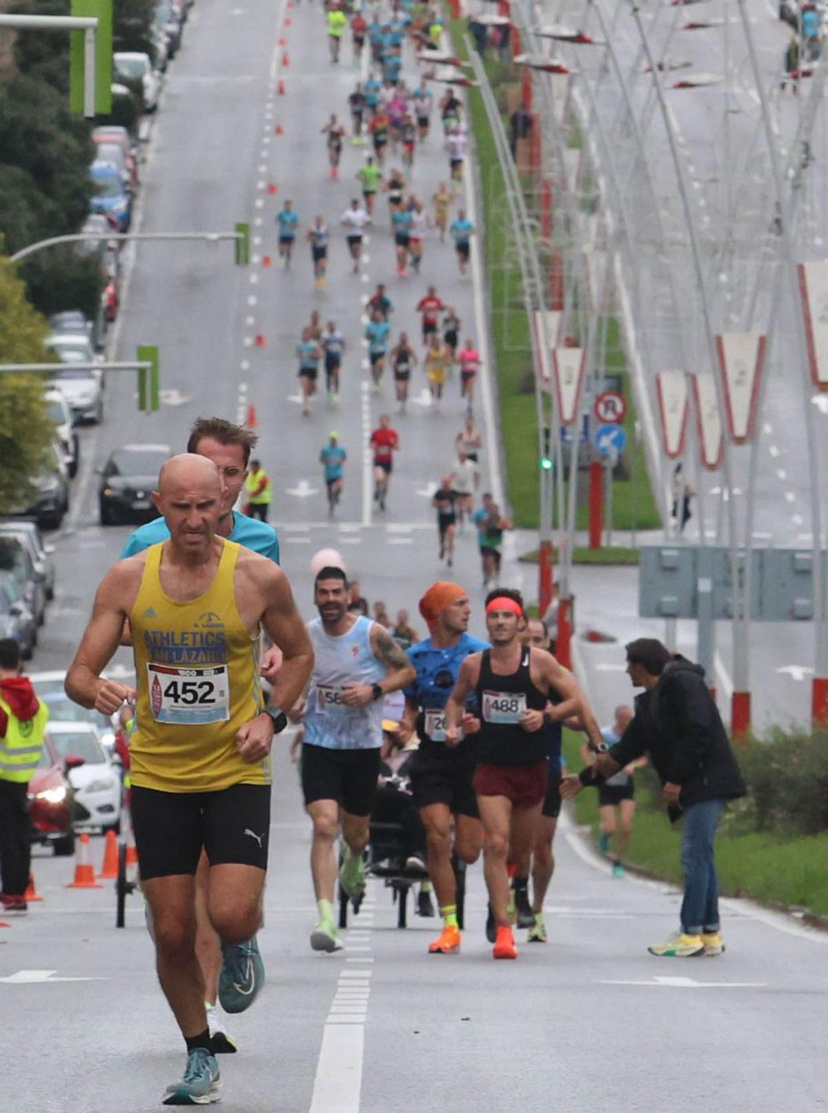 Diferentes momentos de la prueba disputada ayer en Coia. | Alba Villar