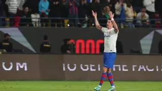El Barça se agarra a los goles de Lewandowski