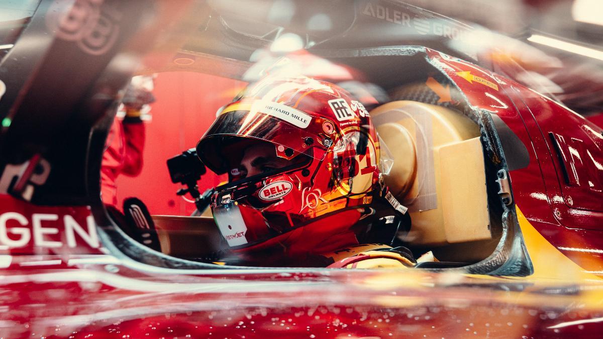 Miguel Molina, piloto oficial de Ferrari en el Mundial de Resistencia