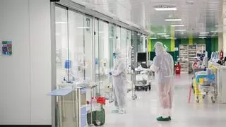 Todo lo que sabemos sobre la nueva variante del coronavirus Ómicron
