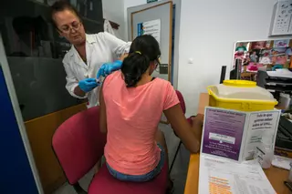 Sanidad implanta en Alicante el cribado de cáncer de cuello de útero