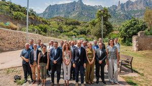 La Generalitat firma un acord per expandir la connectivitat