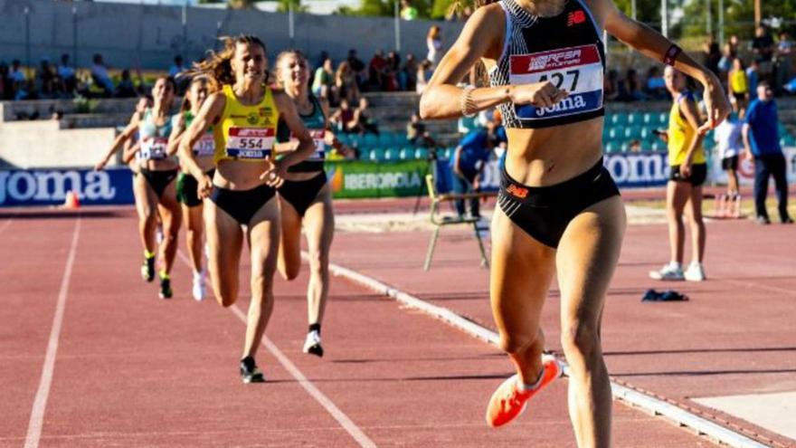 La atleta mallorquina Daniela García, campeona de España sub-23 en los 800 metros