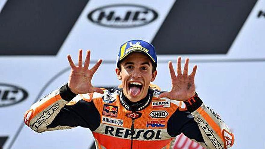 Marc Márquez celebra el seu desè triomf a Sachsenring.