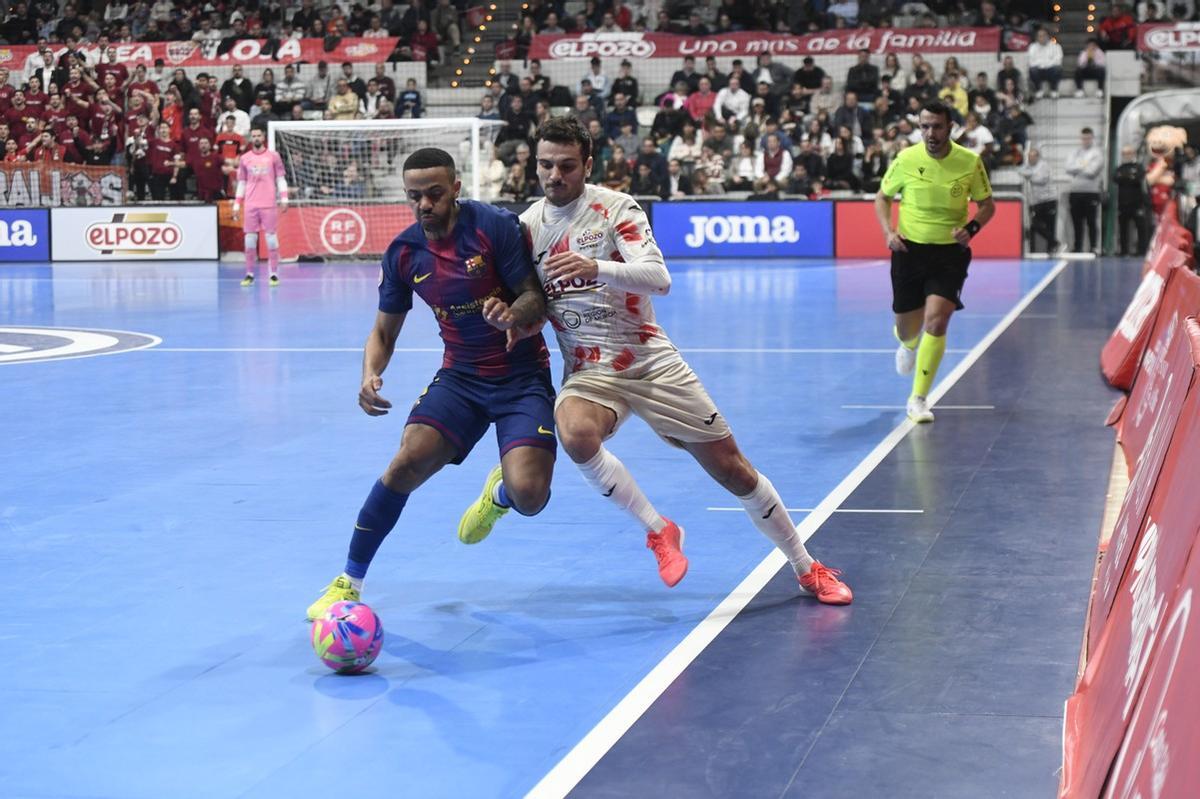 Las imágenes del empate entre El Pozo y el Barça