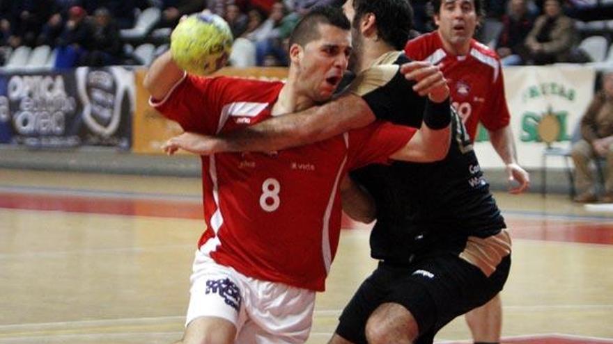 Partido de balonmano de la Liga Asobal del Academia Octavio.