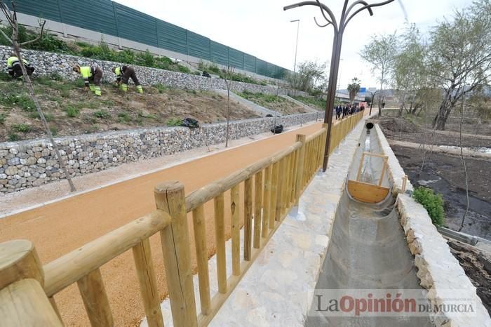 Alameda del Malecón: el entorno urbano del Segura estrena nuevo espacio verde