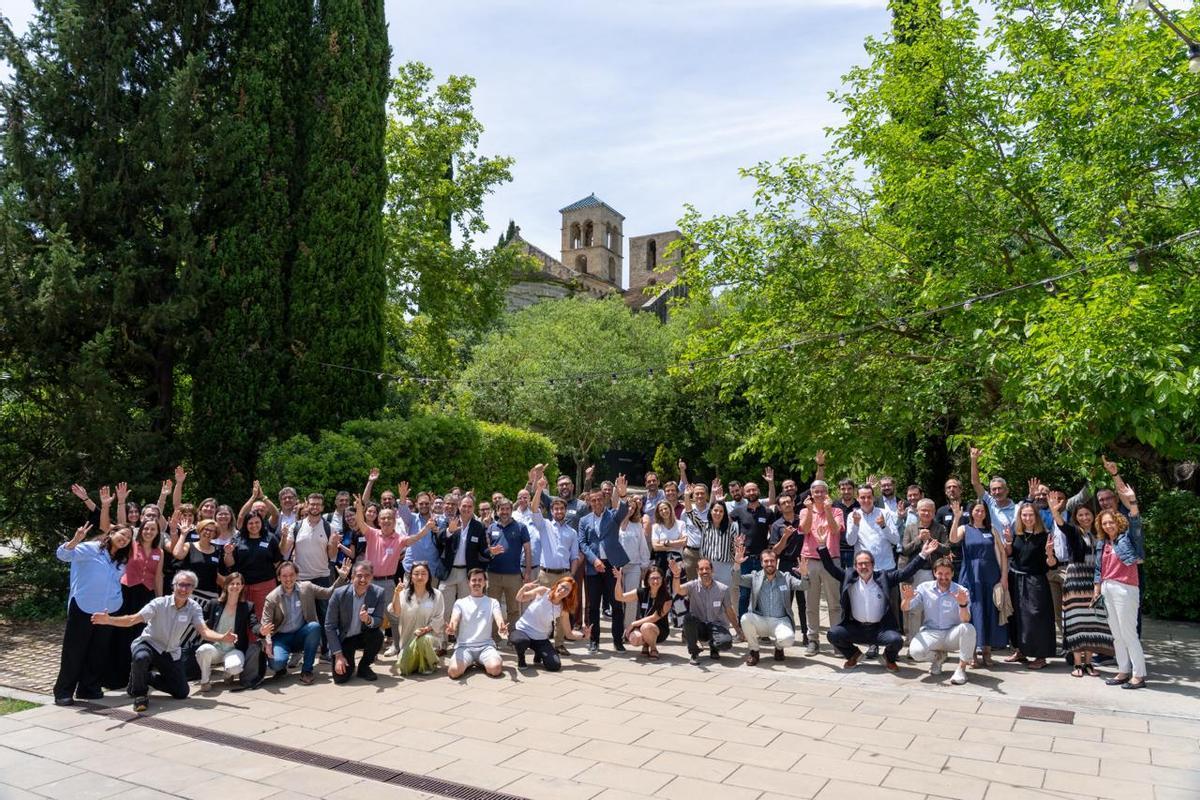 Foto de grup de l'onzena Immersió Estratègica del Clúster MAV