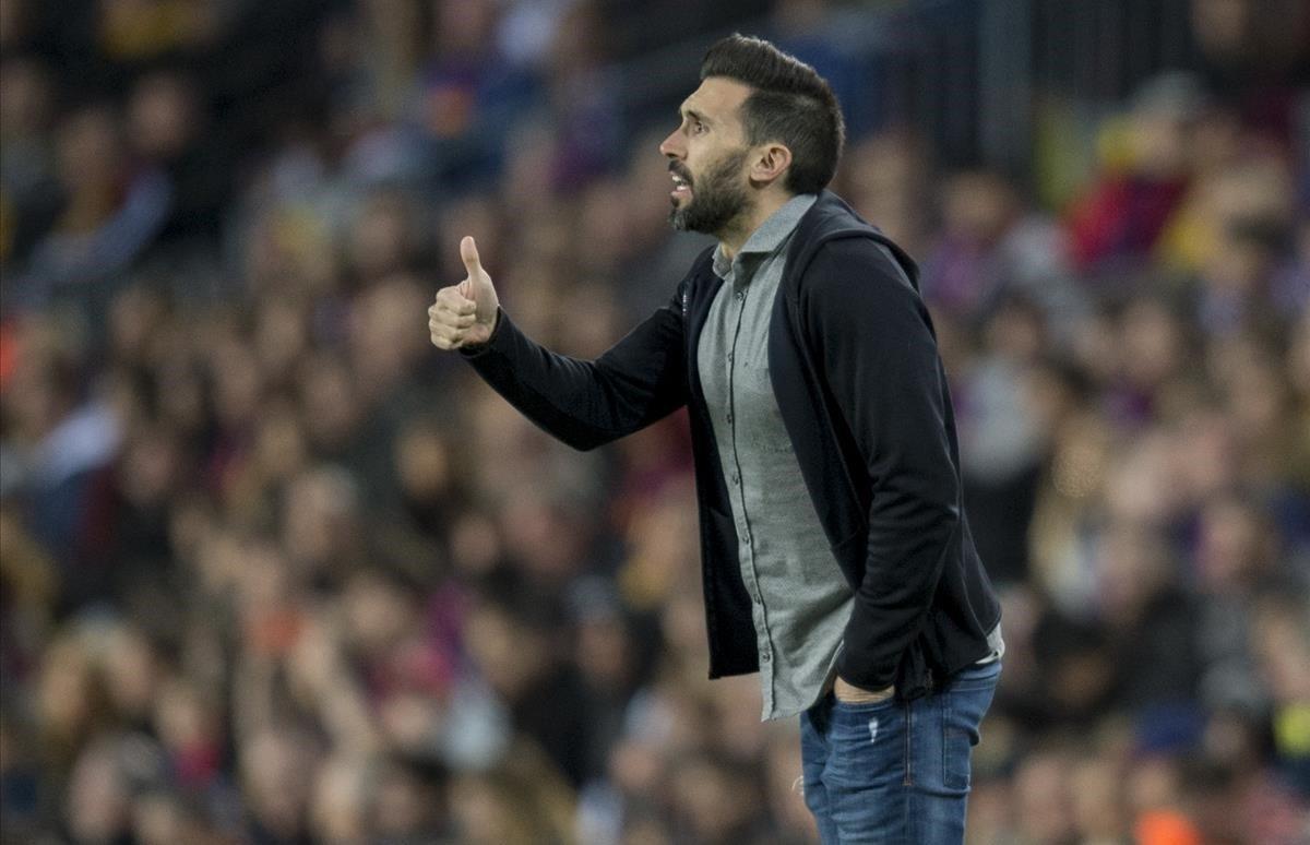 Tras la polémica del Bernabéu, el Camp Nou arropó a Sarabia