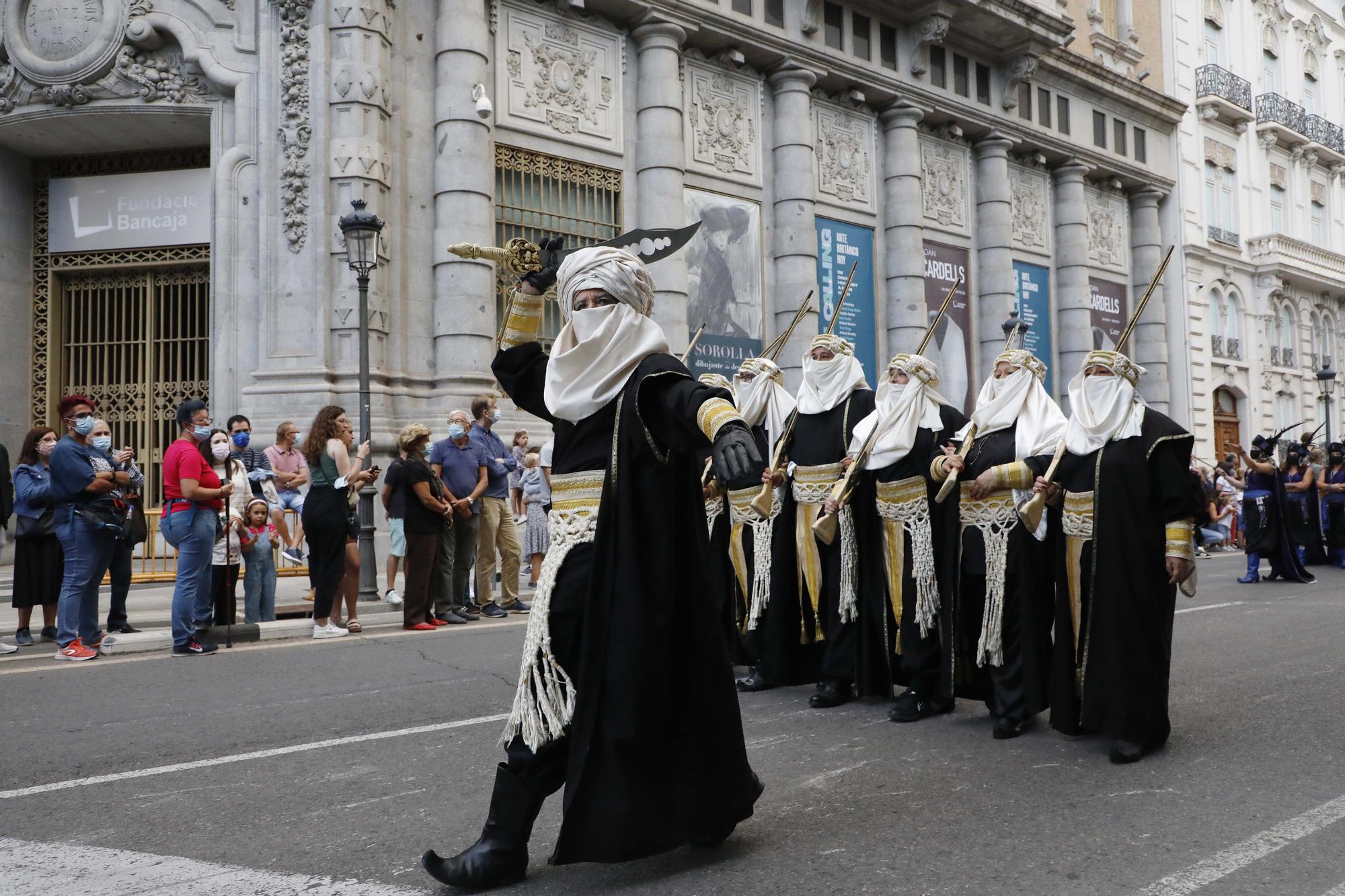 Las fotos del desfile de Moros y Cristianos en València