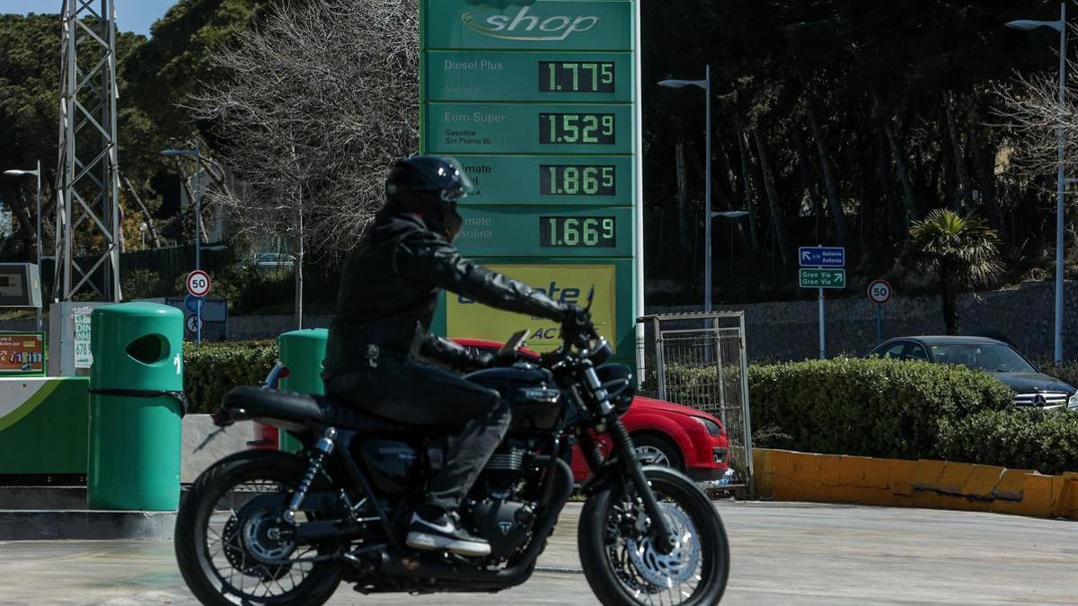 La guerra en Oriente Próximo provoca la mayor interrupción del suministro de petróleo de la historia