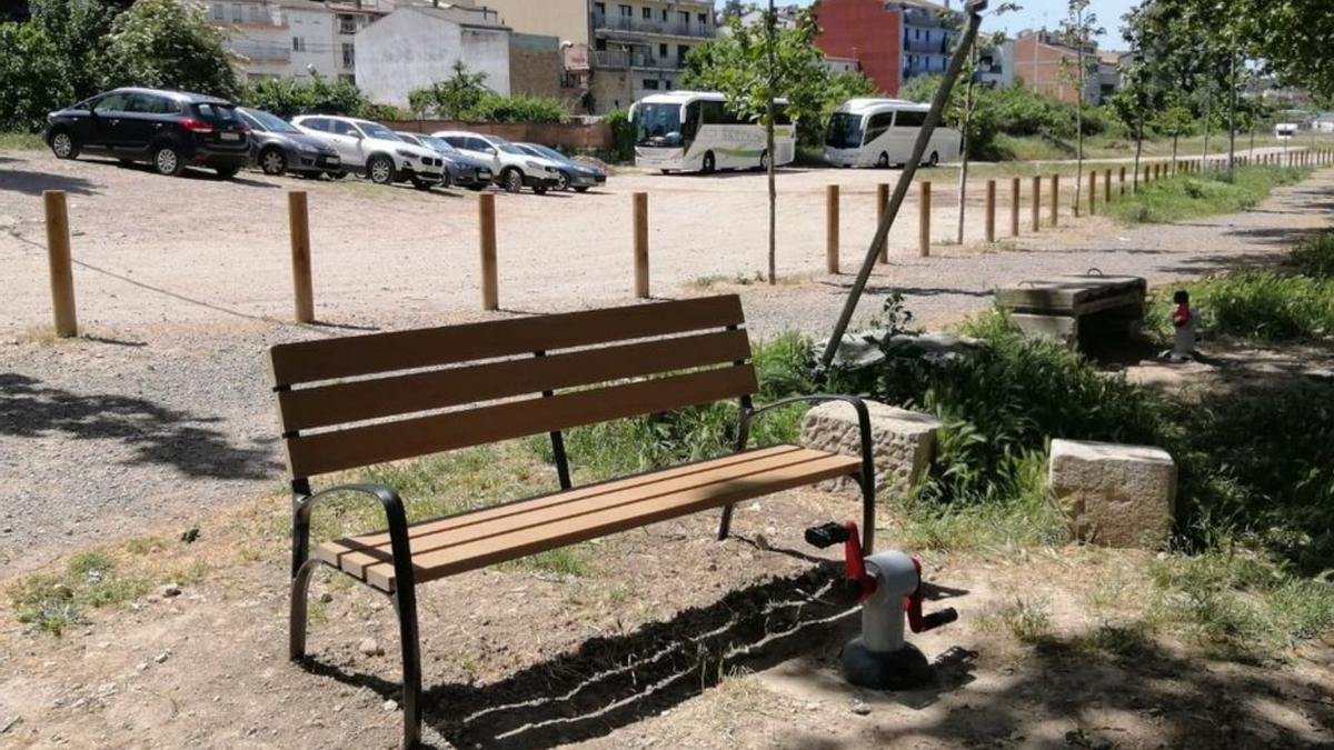 Cal Tàpies i la font de la Cura fan una àrea de 13.000 m2 | ARXIU/D.B.