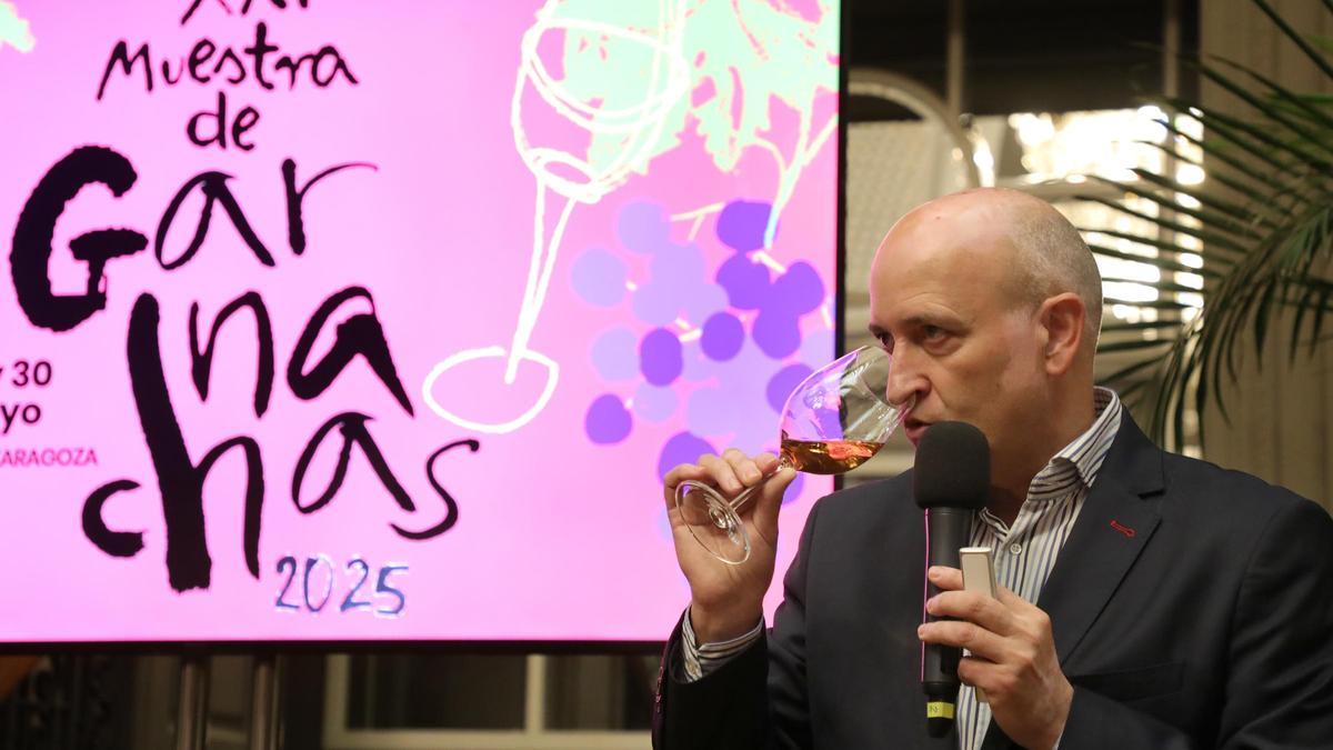 José Ignacio Gracia, secretario general del CRDO Campo de Borja, en un momento de la cata.