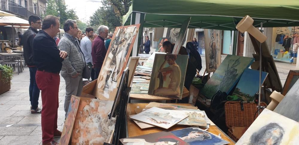 Fires d'artesans, pintura i brocanters a Girona.