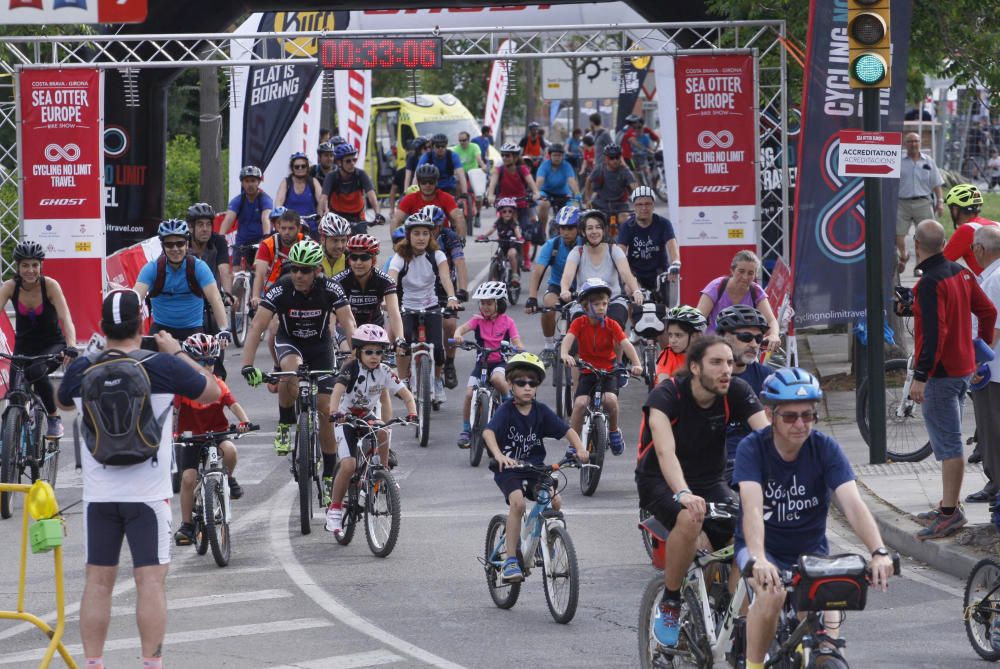 Cycling No Limit Travel Cicloturista i sortida de la Festa del Pedal del GEiEG
