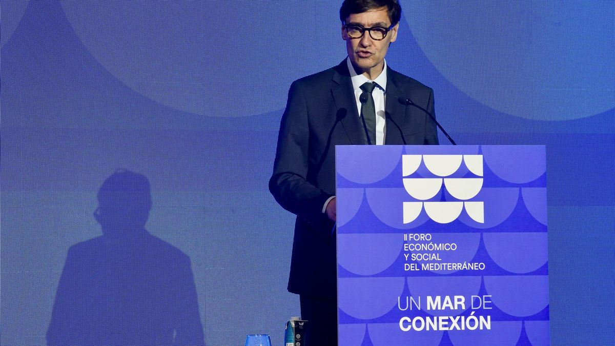 El president de la Generalitat de Catalunya, Salvador Illa, intervé durant l'II Fòrum Econòmic i Social del Mediterrani en el Palau de Fires i Congressos, a 17 de juny de 2025 a Màlaga (Andalusia, Espanya).
