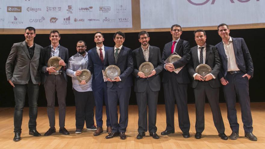 Los ganadores de los premios de la Asociación de Jóvenes Emprendedores