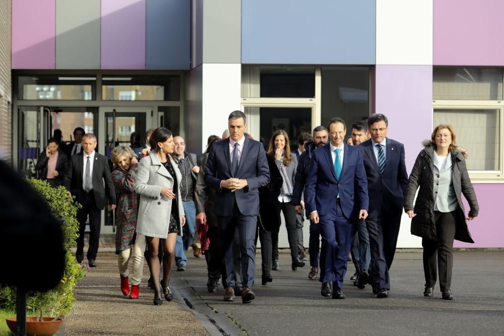 Visita de Pedro Sánchez a la Casa Malva en Gijón