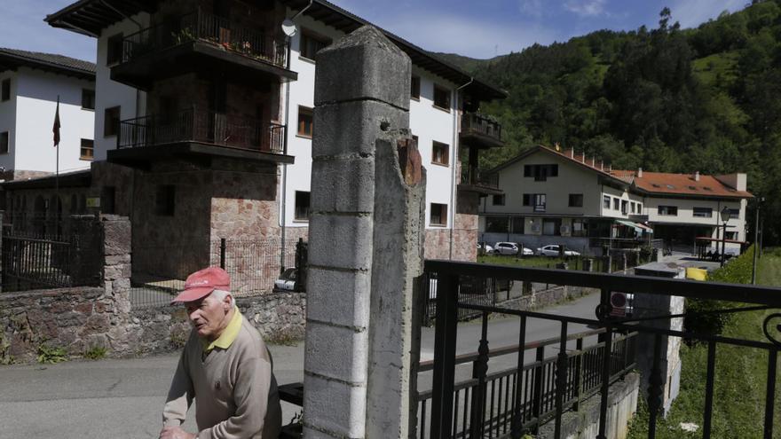 Acepta un año de cárcel el anciano que mató a otro de un bastonazo en una residencia de Belmonte de Miranda por orinarle las plantas