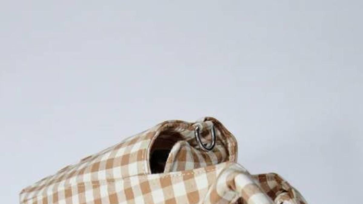 Bolso cuadros vichy de Zara