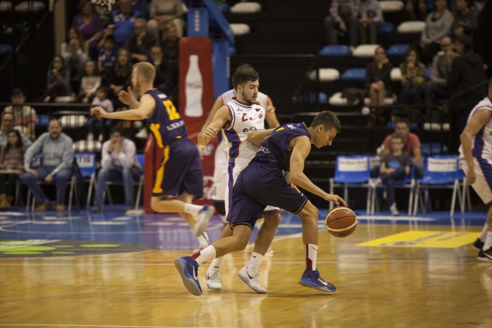 Partido del Unión Financiera Oviedo Baloncesto contra Clavijo Logroño