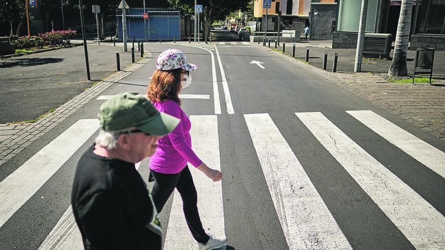 Spain’s DGT Reminds Pedestrians of Traffic Laws and Potential Fines