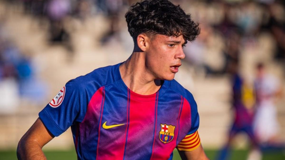 Álex Campos, capitán del Juvenil A del Barça
