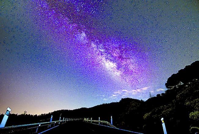 ‘Camino a las Estrellas’, carretera de Los Pinos de Gáldar a Cruz de Tejeda. | b.d.