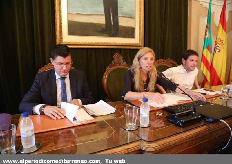 Primer pleno de la legislatura en el Ayuntamiento de Castelló