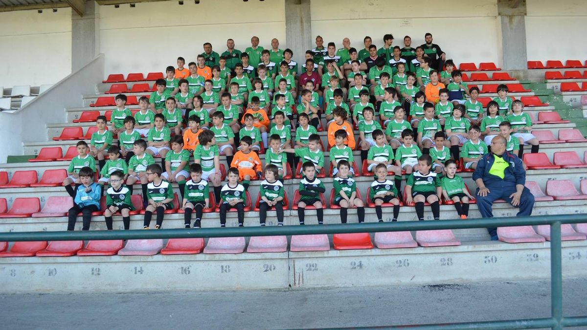El club ha inscrito a equipos en todas las categorías.