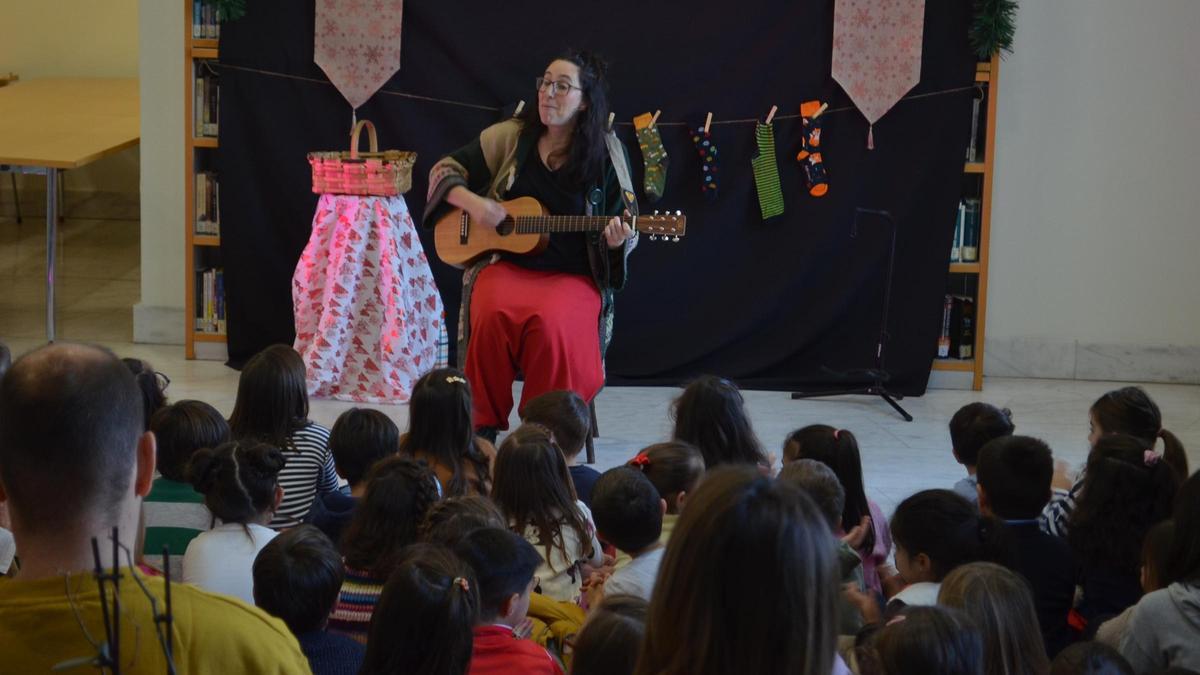 Cuento de Navidad, en la Biblioteca Municipal de Benavente.