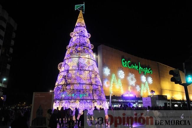 Encendido del árbol de Navidad en El Corte Inglés de Murcia